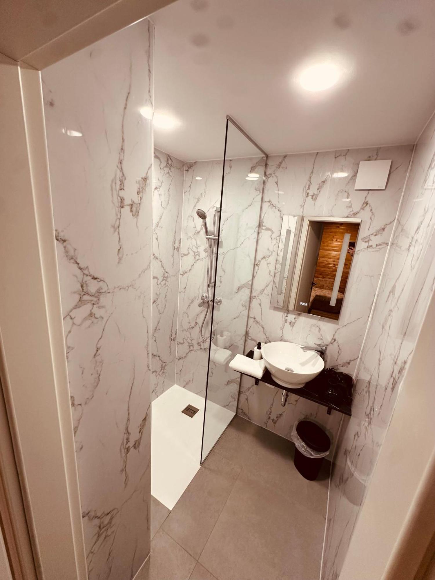 Chalet Pjagodic ツェルクニェ・ナ・ゴレニスケム エクステリア 写真